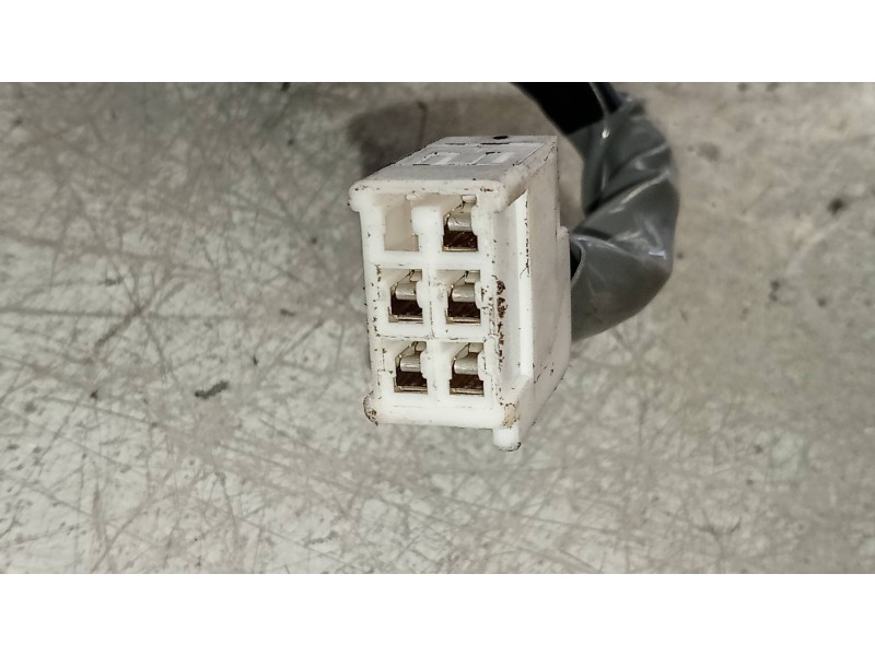 Recambio de elevalunas delantero izquierdo para lexus ls400 (ucf20) básico (ucf 20) referencia OEM IAM 8572050060 0620400210 