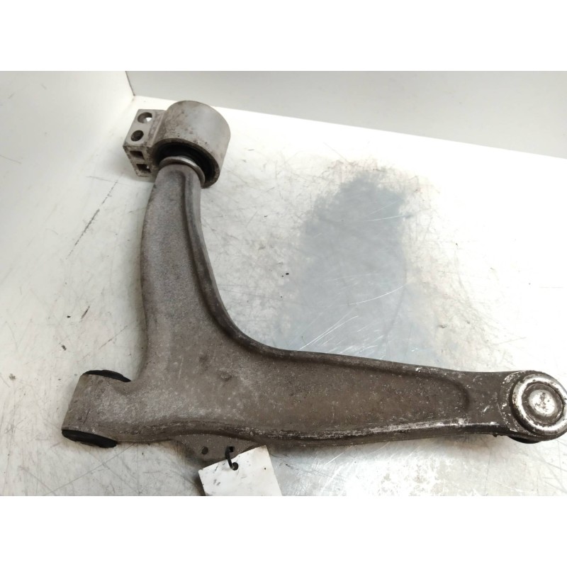 Recambio de brazo suspension inferior delantero derecho para fiat croma (194) 1.9 8v jtd cat (939a1000 / 192a8000) referencia OE
