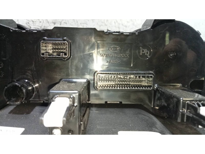 Recambio de mando calefaccion / aire acondicionado para kia rio (yb) drive referencia OEM IAM 97250H8220  