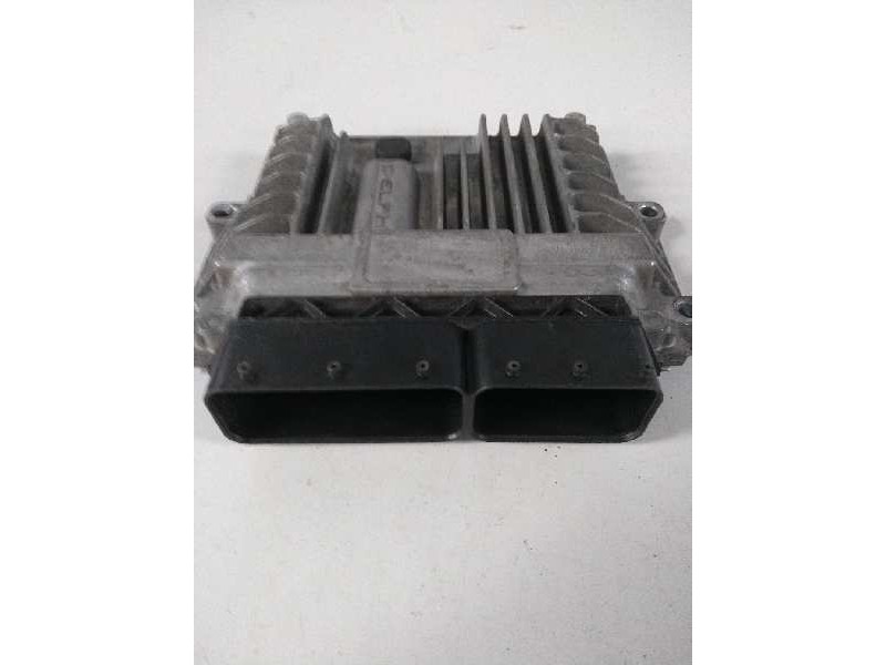 Recambio de centralita motor uce para tata indigo marina referencia OEM IAM R0412B003A 279715209901 28066923 DCM32AP
