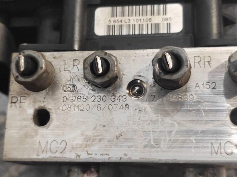 Recambio de abs para fiat nuova 500 (150) lounge referencia OEM IAM 0265230343 71749839 0265951027 