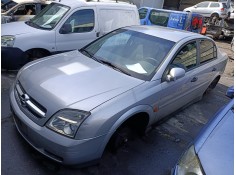 opel vectra c berlina del año 2002