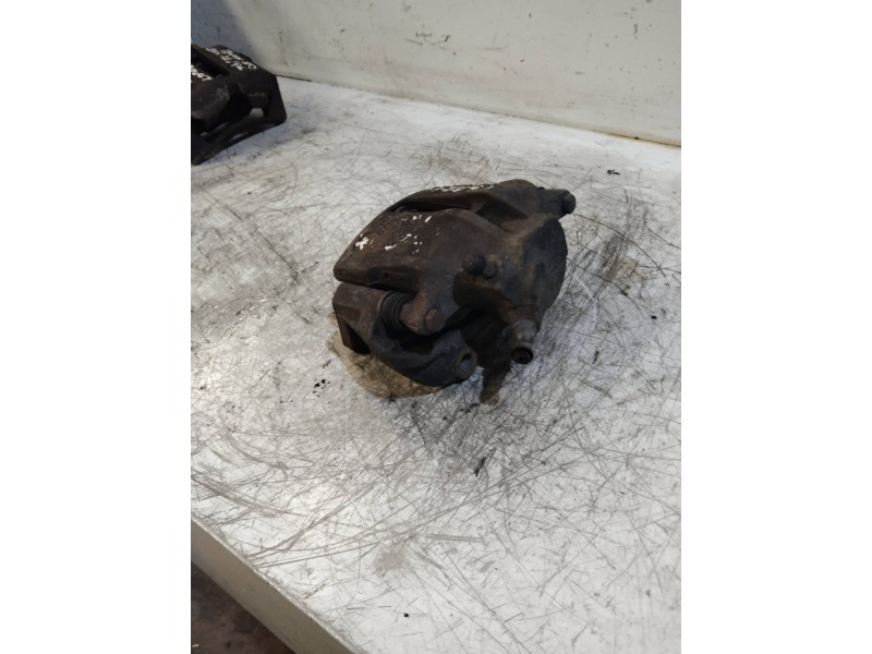 Recambio de pinza freno delantera derecha para audi cabriolet (89) 2.0 referencia OEM IAM   