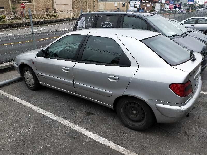 citroen xsara berlina del año 1998