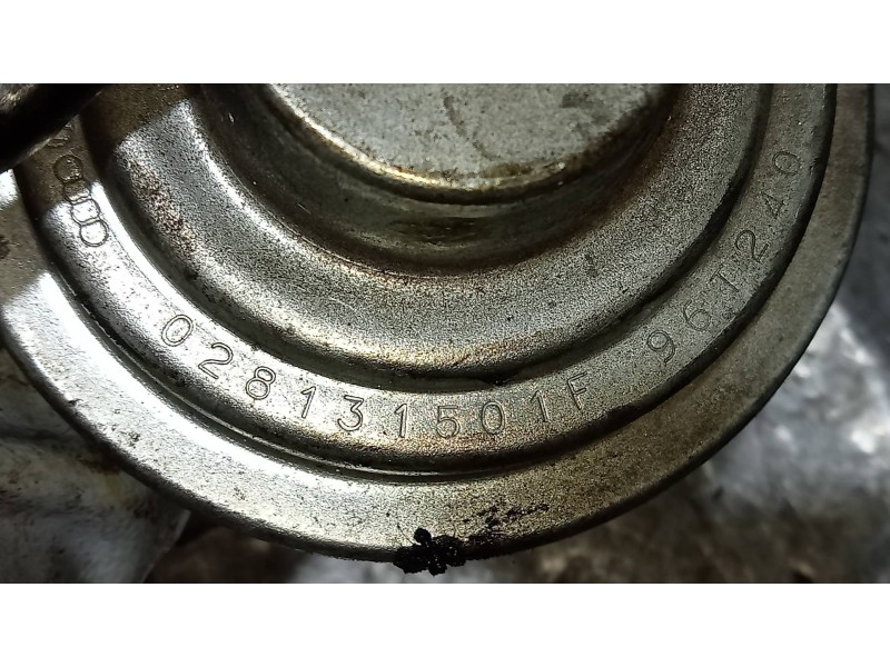Recambio de valvula egr para volkswagen polo berlina (6n1) básico referencia OEM IAM 028131501F  
