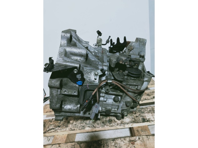 Recambio de caja cambios para mazda 3 berlina (bk) 2.0 crdt sportive referencia OEM IAM   