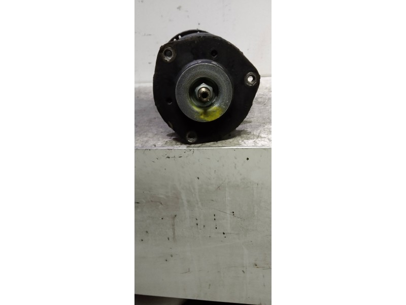 Recambio de amortiguador delantero izquierdo para volkswagen polo (9n1) highline referencia OEM IAM 334835  