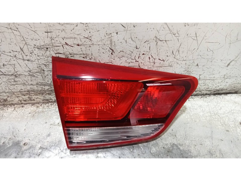 Recambio de piloto trasero izquierdo interior para kia rio (yb) drive referencia OEM IAM 92403H8  