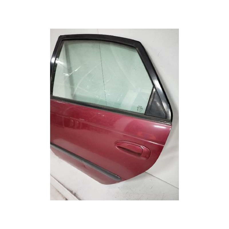 Recambio de puerta trasera izquierda para toyota avensis berlina (t 22) 2.0 turbodiesel cat referencia OEM IAM  5P 