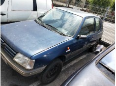 peugeot 205 berlina del año 1998