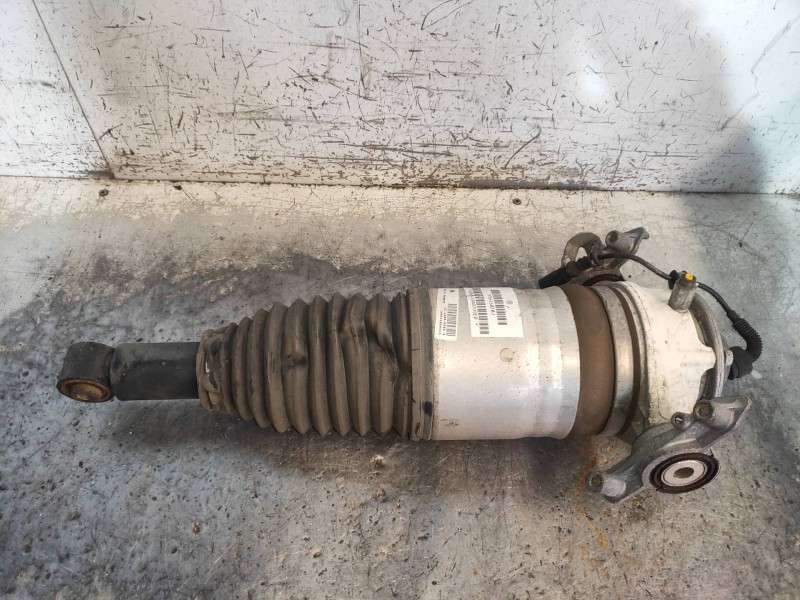 Recambio de amortiguador trasero derecho para volkswagen touareg (7p5) v6 tdi bluemotion referencia OEM IAM 7P6616020J 151400090