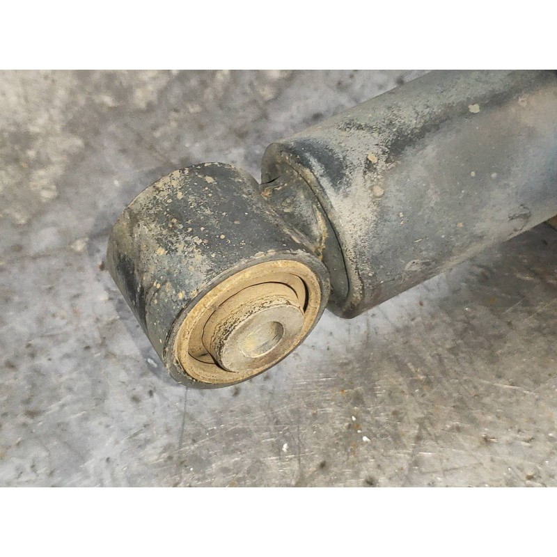 Recambio de amortiguador trasero derecho para volkswagen touareg (7p5) v6 tdi bluemotion referencia OEM IAM 7P6616020J 151400090