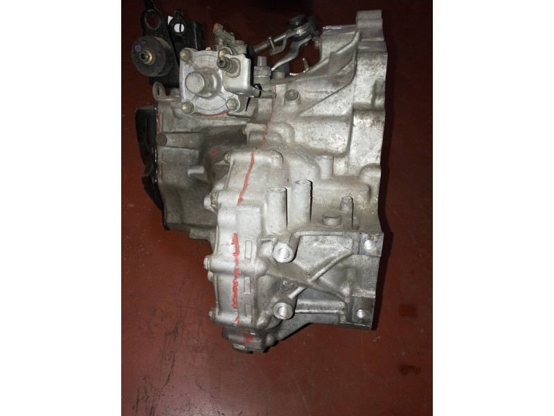 Recambio de caja cambios para toyota avensis berlina (t 22) 2.0 turbodiesel cat referencia OEM IAM E251  