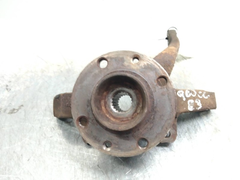 Recambio de mangueta delantera derecha para seat fura 0.9 referencia OEM IAM   