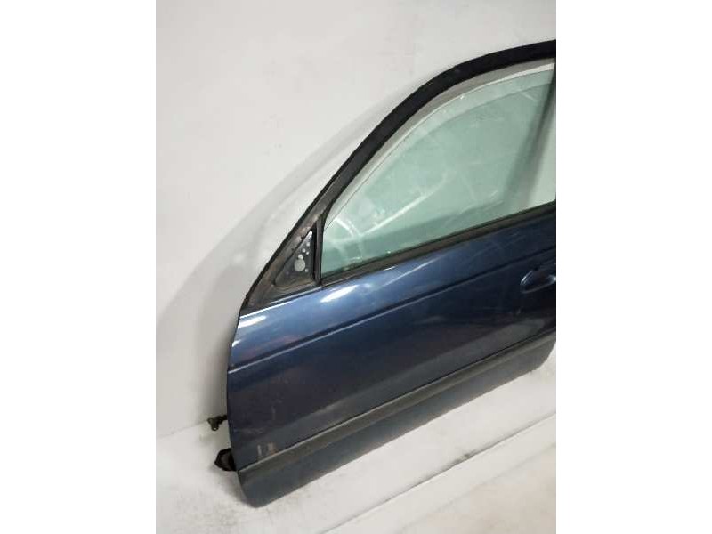 Recambio de puerta delantera izquierda para toyota avensis berlina (t 22) 2.0 turbodiesel cat referencia OEM IAM  4P 
