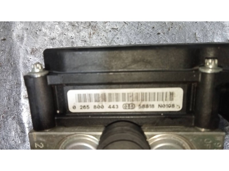 Recambio de abs para opel corsa c cosmo referencia OEM IAM 0265231583 13182319 0265800443