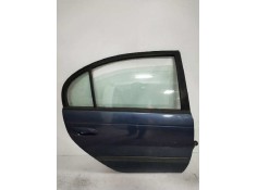 Recambio de puerta trasera derecha para toyota avensis berlina (t 22) 2.0 turbodiesel cat referencia OEM IAM  4P 