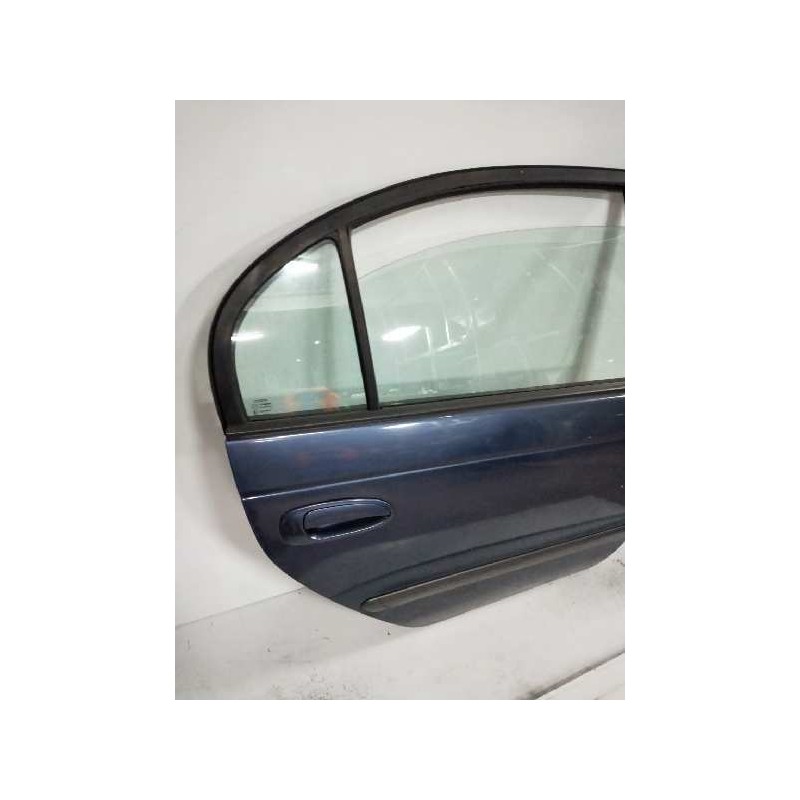 Recambio de puerta trasera derecha para toyota avensis berlina (t 22) 2.0 turbodiesel cat referencia OEM IAM  4P 