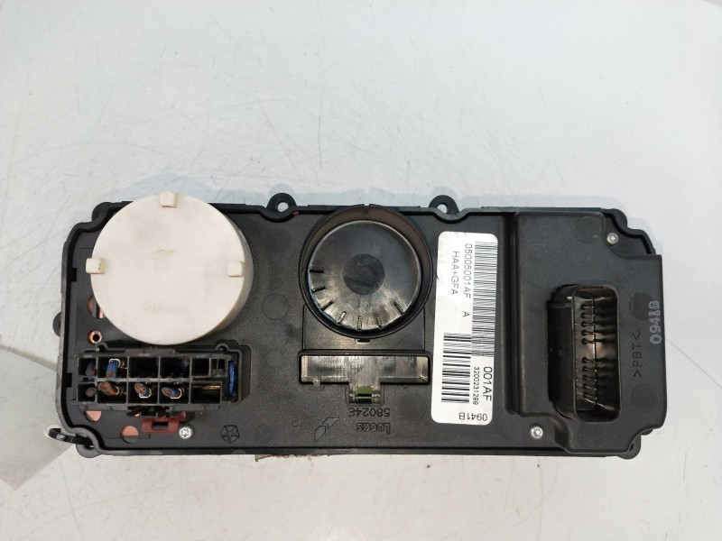 Recambio de mando calefaccion / aire acondicionado para chrysler voyager (rg) 2.5 crd cat referencia OEM IAM 05005001AF 32002312