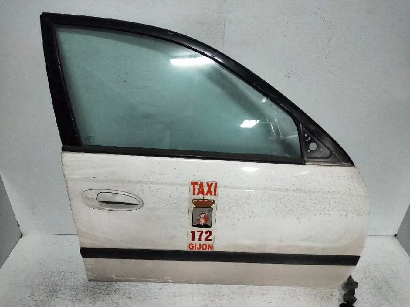 Recambio de puerta delantera derecha para toyota avensis berlina (t 22) 2.0 turbodiesel cat referencia OEM IAM   