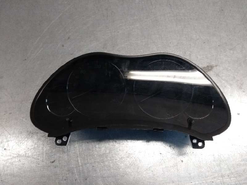 Recambio de cuadro instrumentos para toyota avensis wagon (t25) 1.8 16v cat referencia OEM IAM 8380005531 MB2574206720 