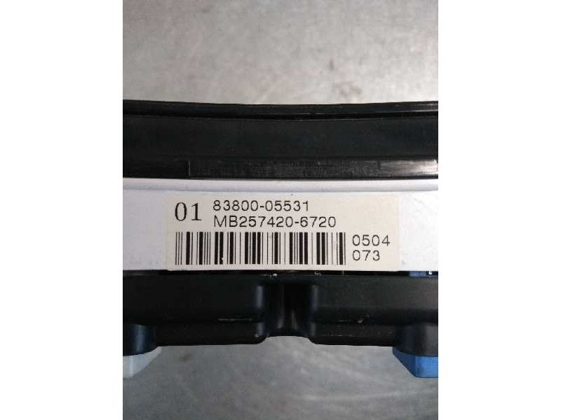 Recambio de cuadro instrumentos para toyota avensis wagon (t25) 1.8 16v cat referencia OEM IAM 8380005531 MB2574206720 