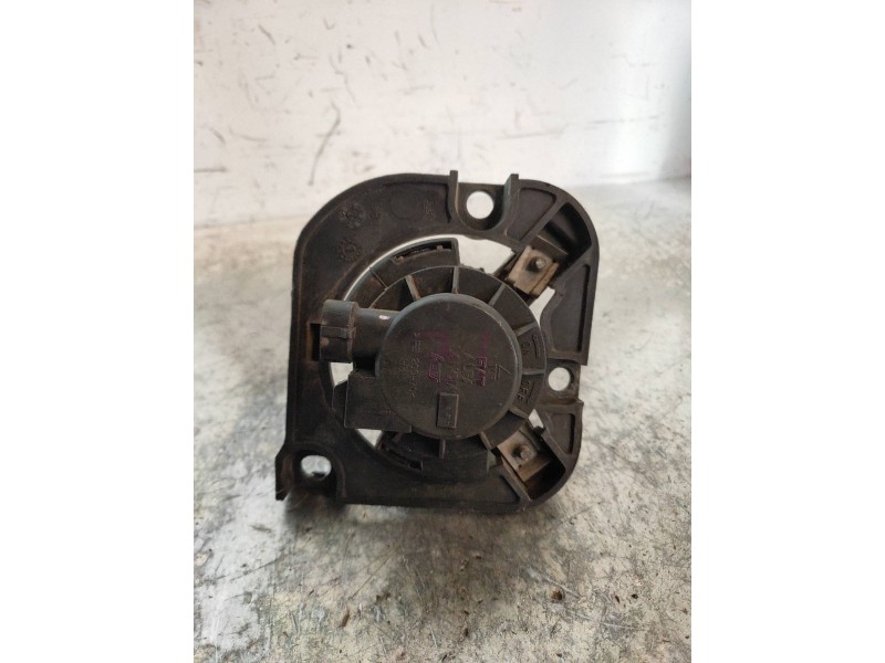 Recambio de faro antiniebla izquierdo para fiat nuova 500 (150) lounge referencia OEM IAM   
