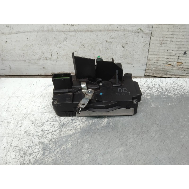 Recambio de motor cierre centralizado delantero derecho para opel vectra b berlina comfort referencia OEM IAM 24414113 DD 4P