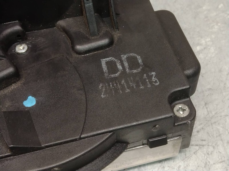 Recambio de motor cierre centralizado delantero derecho para opel vectra b berlina comfort referencia OEM IAM 24414113 DD 4P