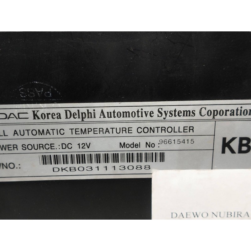 Recambio de mando calefaccion / aire acondicionado para daewoo nubira berlina 1.8 cat referencia OEM IAM 96615415 DKB031113088 