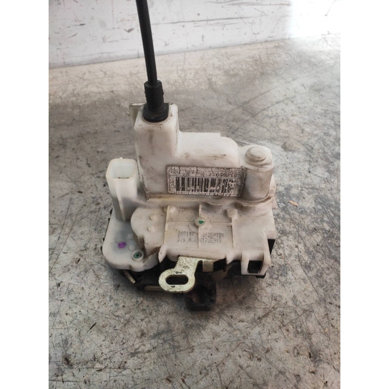 Recambio de motor cierre centralizado delantero derecho para fiat nuova 500 (150) lounge referencia OEM IAM 51785917  