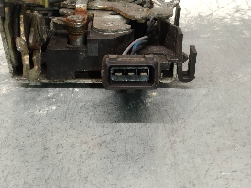 Recambio de motor cierre centralizado delantero izquierdo para audi a6 berlina (c4) 2.5 tdi referencia OEM IAM 4A1837015D  4P