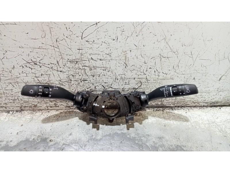 Recambio de mando luces para kia rio (yb) drive referencia OEM IAM 93403H8960  