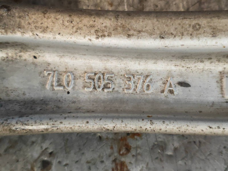 Recambio de brazo suspension superior trasero izquierdo para volkswagen touareg (7p5) v6 tdi bluemotion referencia OEM IAM 7L050