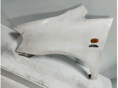 Recambio de aleta delantera izquierda para toyota avensis verso (m20) 2.0 turbodiesel cat referencia OEM IAM   