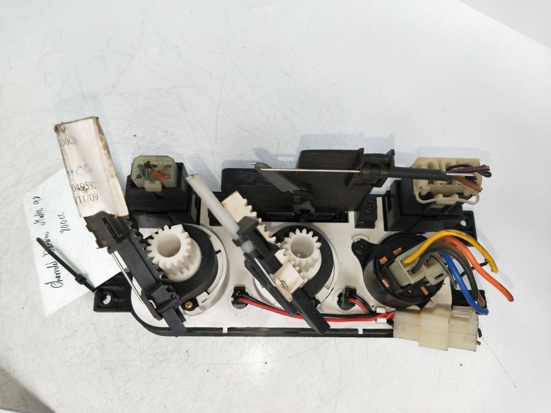 Recambio de mando calefaccion / aire acondicionado para daewoo matiz 0.8 cat referencia OEM IAM   