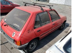 peugeot 205 berlina del año 1985 2