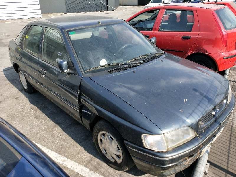 ford escort berlina/turnier del año 1994