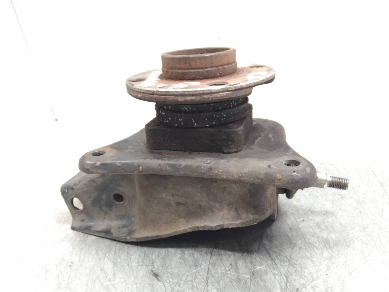 Recambio de mangueta delantera izquierda para seat marbella ce referencia OEM IAM   