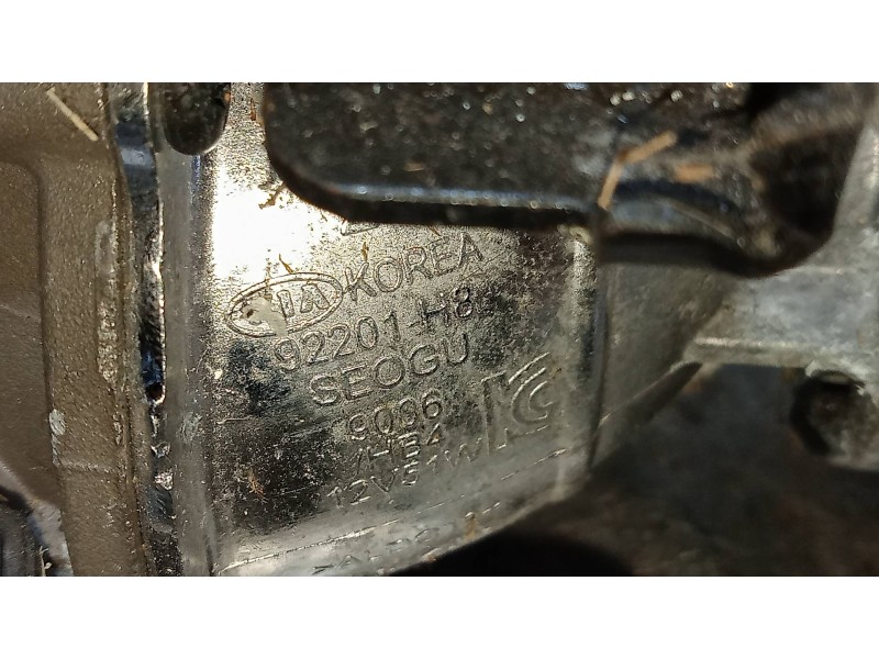 Recambio de faro antiniebla izquierdo para kia rio (yb) drive referencia OEM IAM 92201H8  