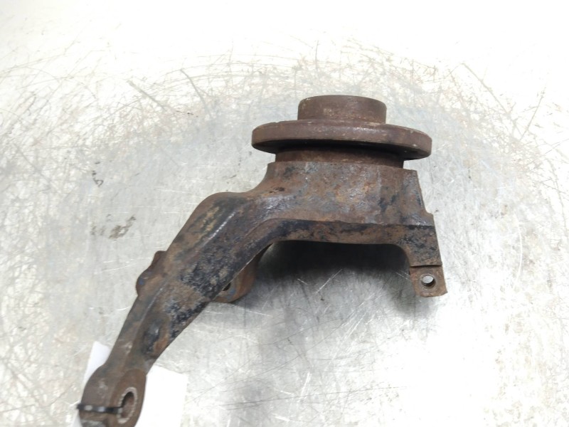 Recambio de mangueta delantera derecha para seat malaga 1.5 referencia OEM IAM   