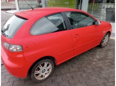 seat ibiza (6l1) del año 2003 2