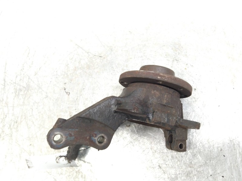 Recambio de mangueta delantera izquierda para seat malaga 1.5 referencia OEM IAM   