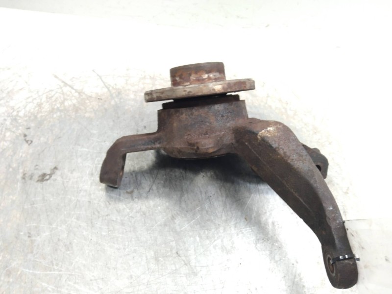 Recambio de mangueta delantera izquierda para seat malaga 1.5 referencia OEM IAM   