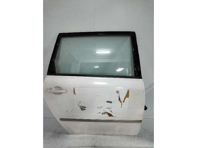 Recambio de puerta trasera derecha para toyota avensis verso (m20) 2.0 turbodiesel cat referencia OEM IAM   