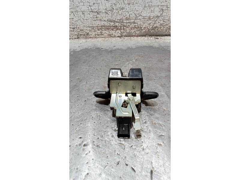 Recambio de motor cierre centralizado porton para kia rio (yb) drive referencia OEM IAM   