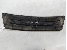 Recambio de rejilla delantera para toyota avensis verso (m20) 2.0 turbodiesel cat referencia OEM IAM    2