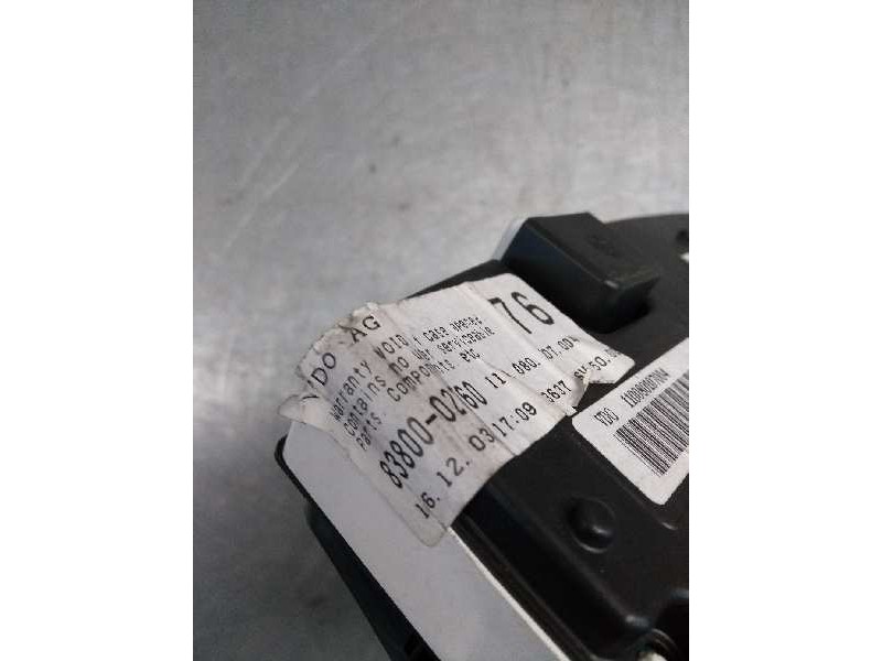 Recambio de cuadro instrumentos para toyota corolla (e12) 2.0 turbodiesel cat referencia OEM IAM 8380002760 110080107004 