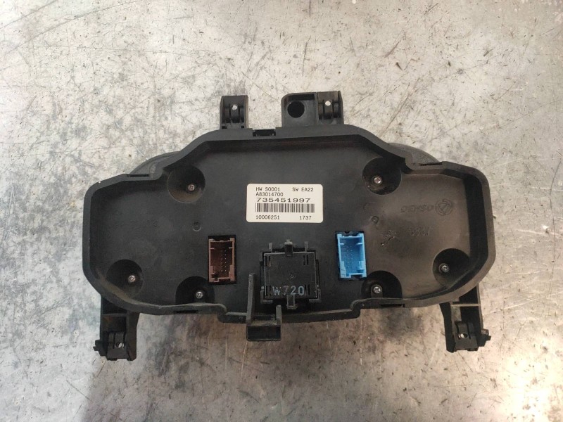 Recambio de mando calefaccion / aire acondicionado para fiat nuova 500 (150) lounge referencia OEM IAM 735451997 A83014700 