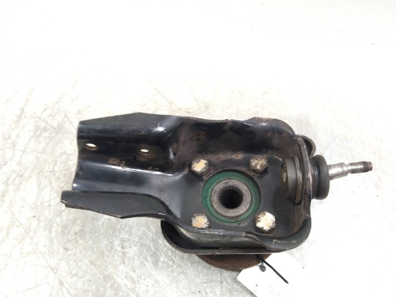 Recambio de mangueta delantera izquierda para seat terra familiar referencia OEM IAM   